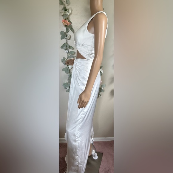 Andrea Iyamah Sia Dress - Picture 10 of 11